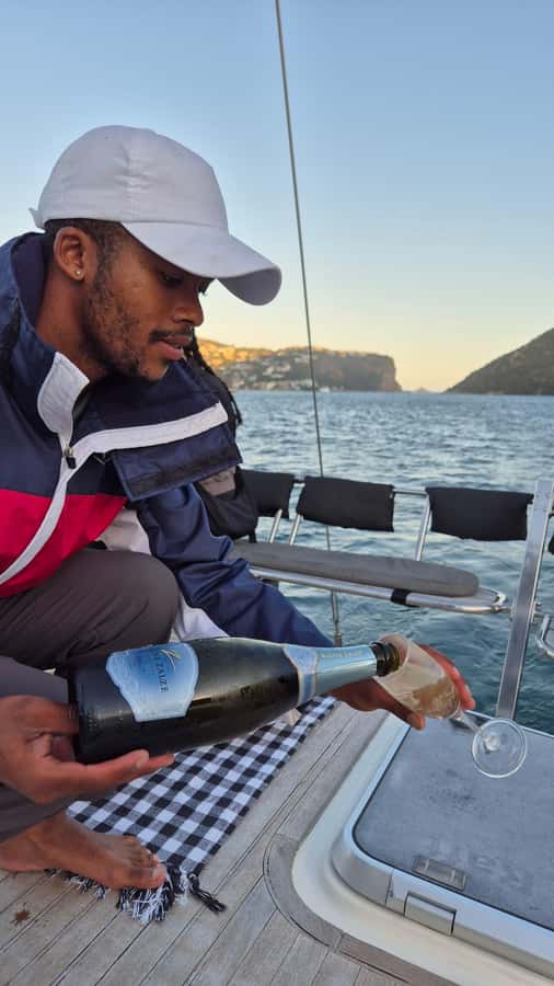Knysna Sunset Sailing Cruise with Light Dinner and Wine - Should you book the Outeniqua sunset sail?
