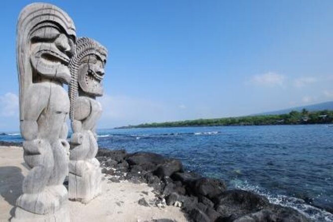 Kona Luxury Catamaran Yacht Snorkel & Sail - What makes this Kona boat trip different