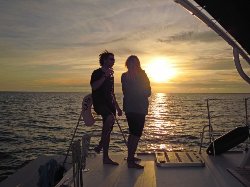 La Rochelle: 2-Hour Sunset Sailing Cruise - Bring a Picnic and Plan for a Cool Evening