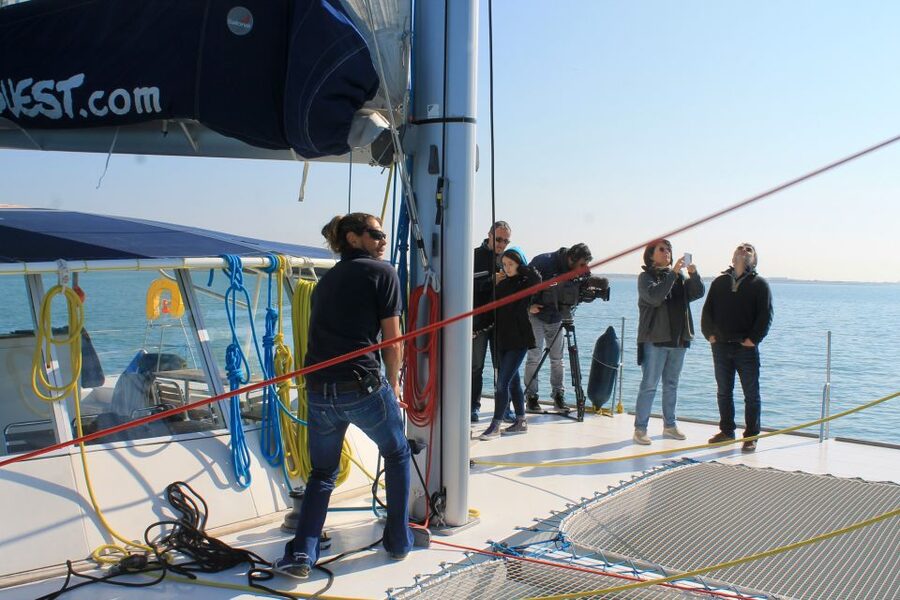 La Rochelle: Coastline Sailing Cruise - Returning through the towers before lunch