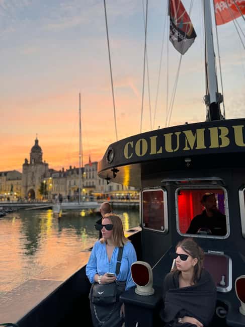La Rochelle: Sailing Cruise - Leaving through the channel and old port