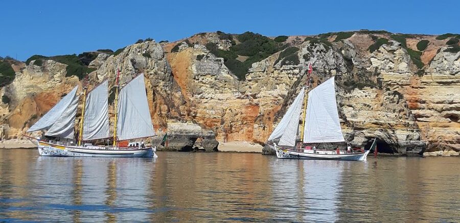 Lagos: Ponta Piedade Sail & Caves Cruise w/Portuguese Tapas - Leaving Lagos Marina on a traditional boat