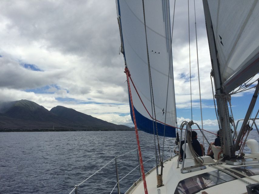Lahaina: Private Sunset Sailing Trip & West Maui Mountains - Setting sail around 4:00 in the afternoon