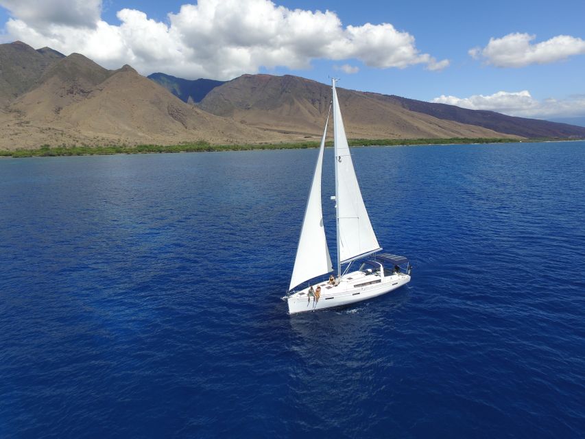 Lahaina: Private Sunset Sailing Trip & West Maui Mountains - Meeting the crew at Whalers Village