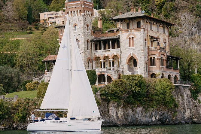 Lake Como Sailing Boat Group Tour Aperitivo & Prosecco Included - Music, conversation, and the feel of the afternoon