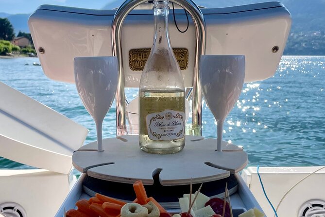 Lake Como Sailing Boat Group Tour Aperitivo & Prosecco Included - Practical details before you reserve