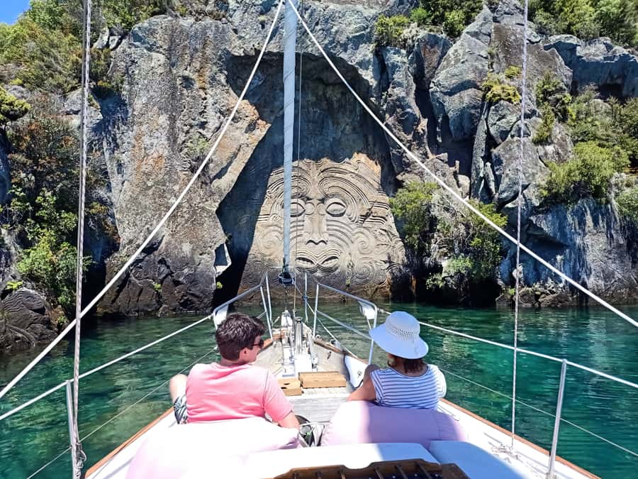 Lake Taupo: Classical Sailing to the Māori Rock Carvings - Weather, boat changes, and other practical limits