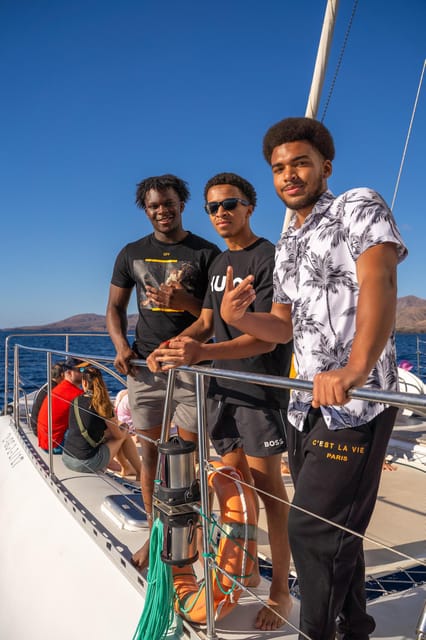 Lanzarote: Luxury Sailing Excursions to Papagayo - The return trip, knots, music, and open water