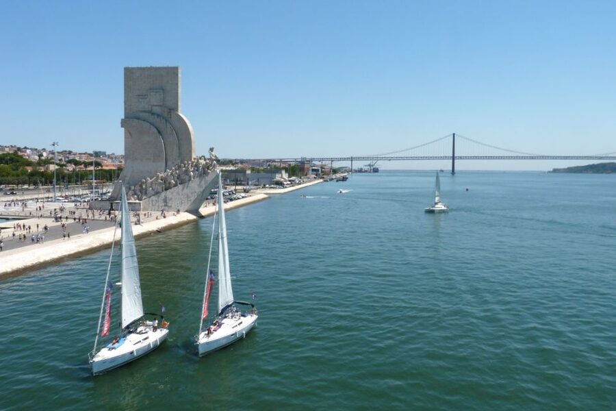Lisbon 2-Hour Tagus River Sailing Cruise - The skipper’s role and the level of commentary