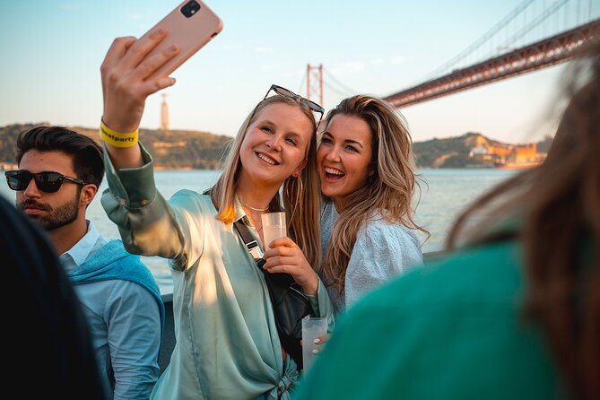 Lisbon Boat Party with Views, and Sunset Sailing - Finding Rocha do Conde de Óbidos