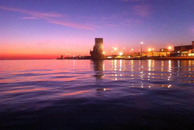 Lisbon by Night Sailing Tour with White or Rosé Wine & Light Snacks - Why Lisbon looks best from the Tagus