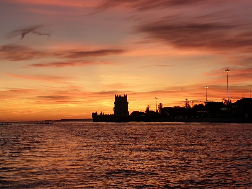 Lisbon: Champagne Sailing Tours - Christ the King across the water