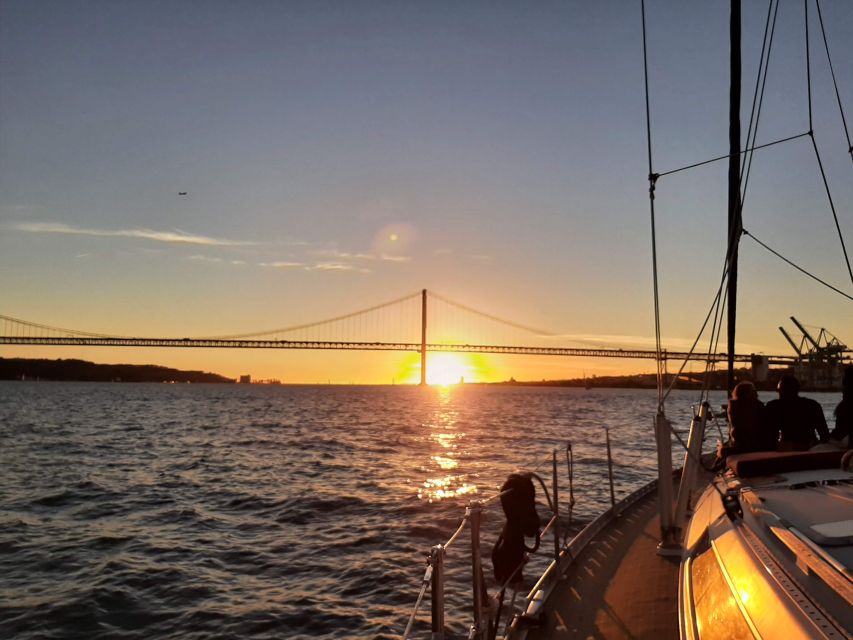 Lisbon: City Skyline Sailboat Cruise with Drink and Snacks - Why seeing Lisbon from the Tagus works so well