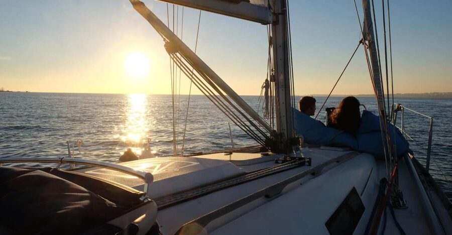 Lisbon: City Skyline Sailboat Cruise with Drink and Snacks - A drink, simple snacks, and a comfortable pace