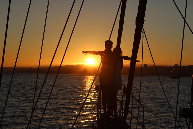 Lisbon: Daylight or Sunset on a Vintage Sailboat - Wine, petiscos, and the easy pace on the river
