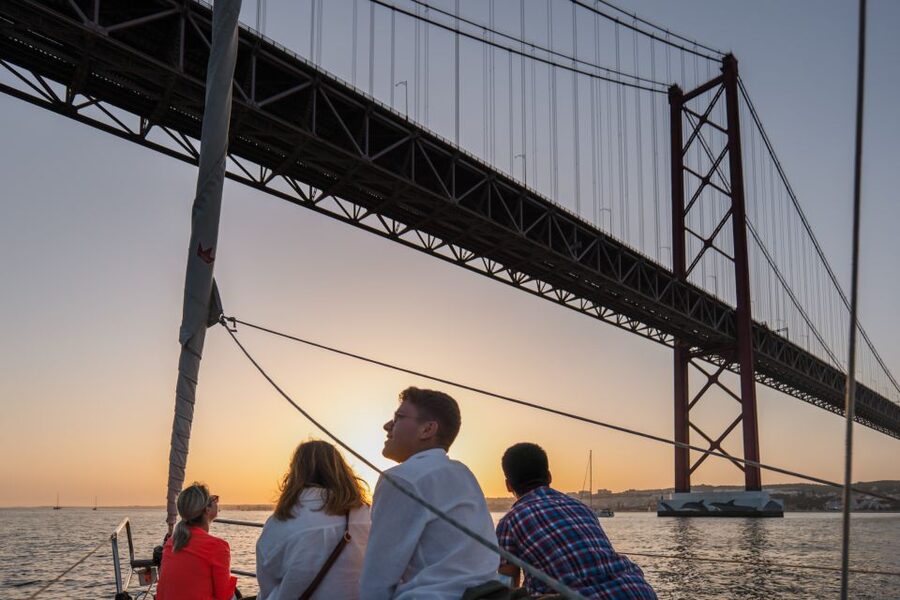 Lisbon: Daytime/Sunset/Night City Sailboat Tour with Drink - Choosing daytime, sunset, or night