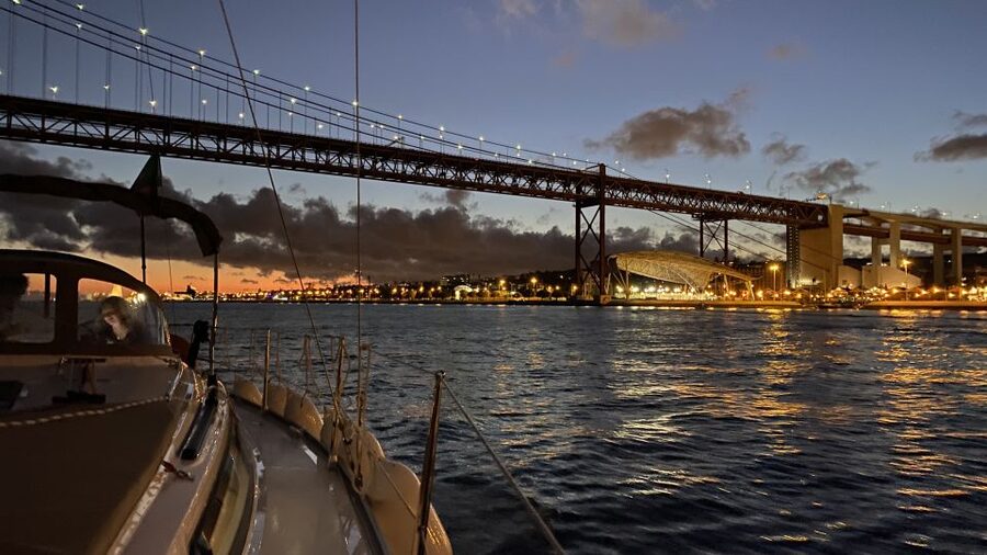 Lisbon: Luxury Sailboat Cruise at Night - What the $43 price includes