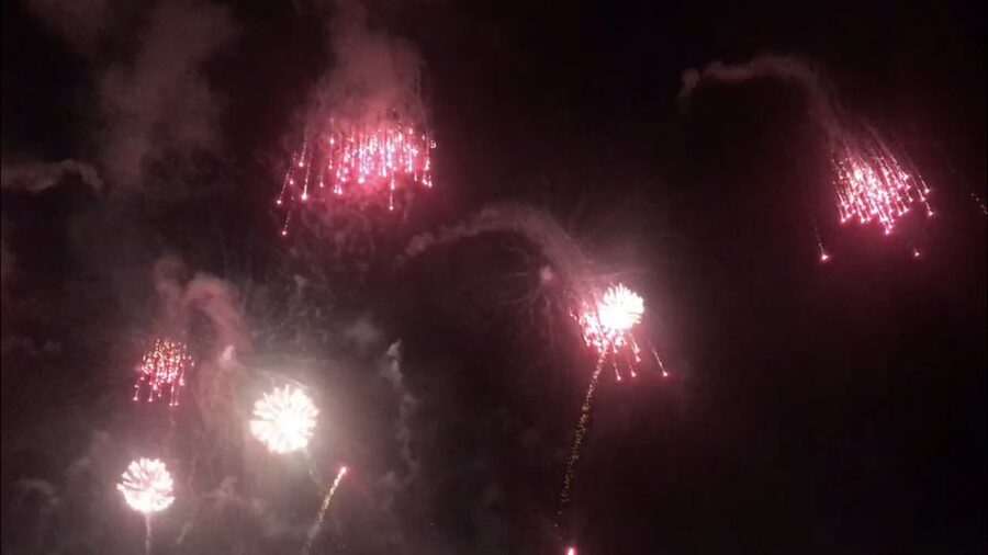 Lisbon: New Year's Eve Fireworks Sail Boat Tour - Passing the April 25 Bridge and King Christ