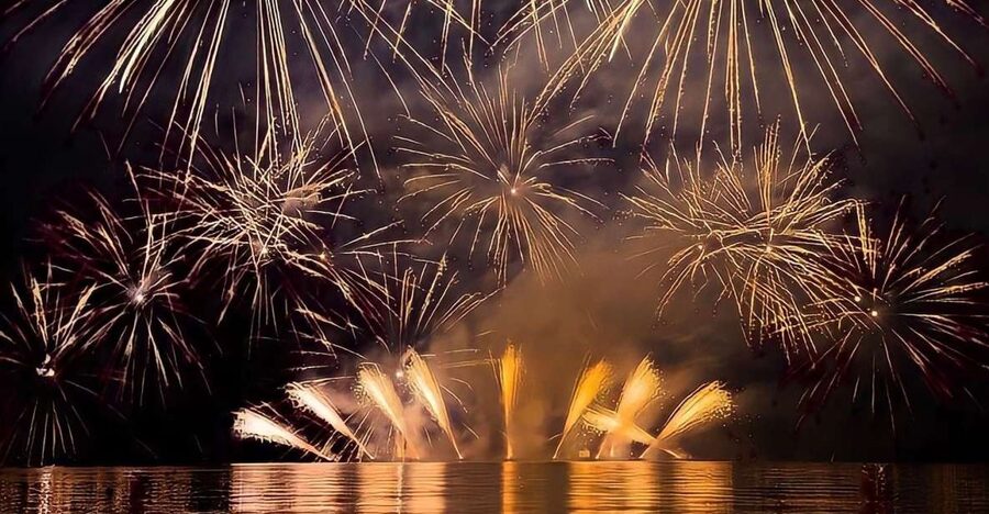 Lisbon: New Year’s Eve Fireworks Tagus River Sailing Cruise - Key points to know before booking