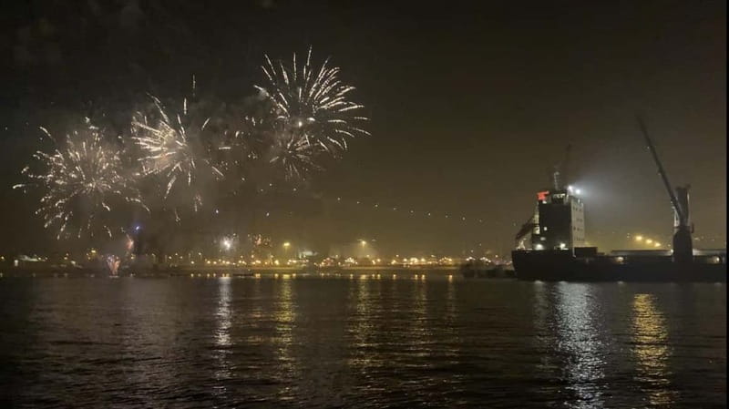 Lisbon:New Year's Eve on a Sailboat - Why Watch Midnight From the Tagus?