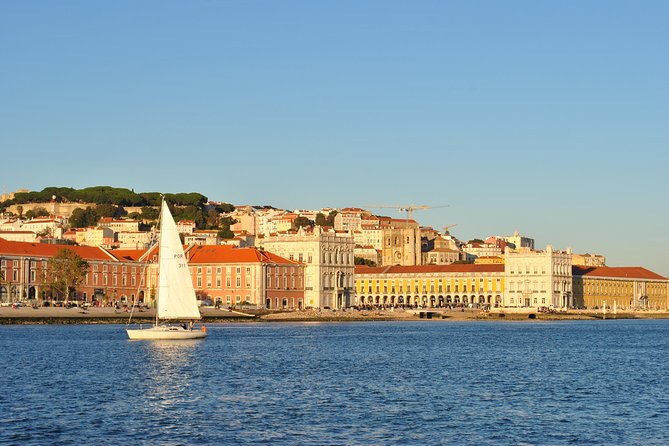 Lisbon New Years Eve Sailing Tour - Praça do Comércio and Lisbon’s riverfront center
