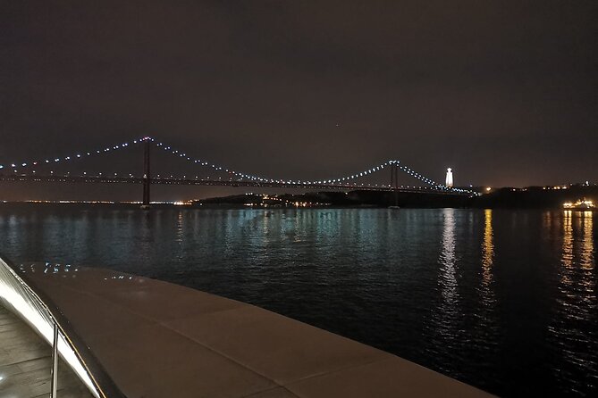 Lisbon Night Sailing Tour with a Drink- 2h Small Group Tour - What the guide can add to the ride