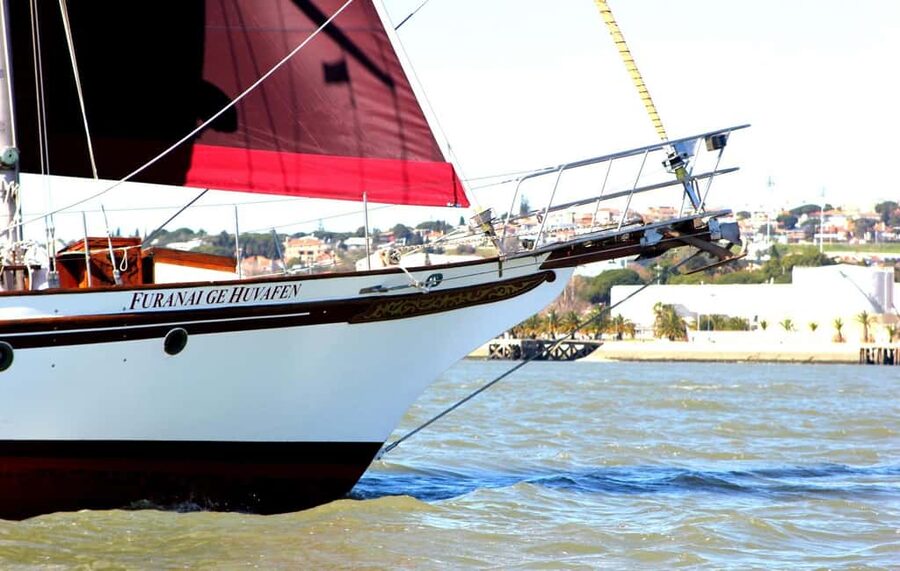 Lisbon: Private Party on a Vintage Sailboat - Is $739 Good Value for Your Group?