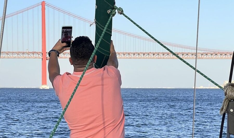 Lisbon: Private sailboat tours on Tagus River - Commerce Square from the river