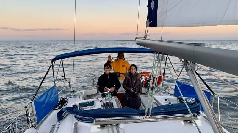 Lisbon: Private Sailing Experience with Locals - Timing, Languages, and Weather