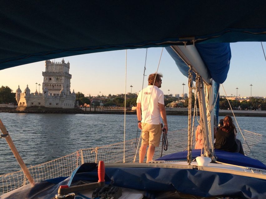 Lisbon: Private Sunset Sailing Tour with Champagne - Crossing toward the south bank