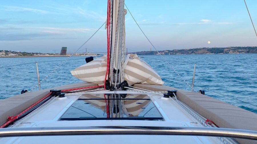 Lisbon: Sailboat Beach Tour - Reaching Cascais Bay on the longer route