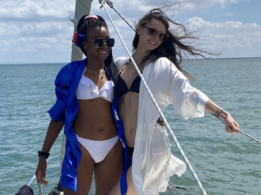 Lisbon: Sailboat Beach Tour - What comes with the $471 price