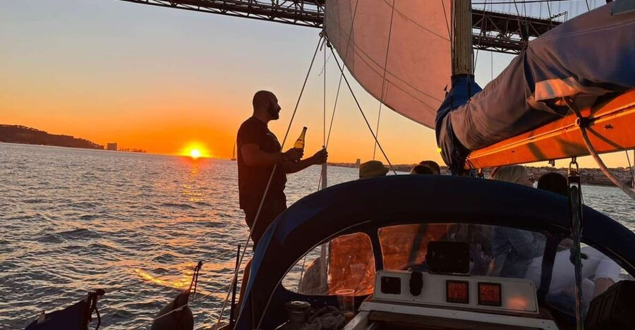 Lisbon: Sailboat Sunset Tour with a Drink - Five things worth knowing before you book