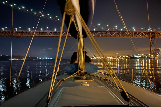 Lisbon: Sailing Tour by Night - Meeting the boat in Belém
