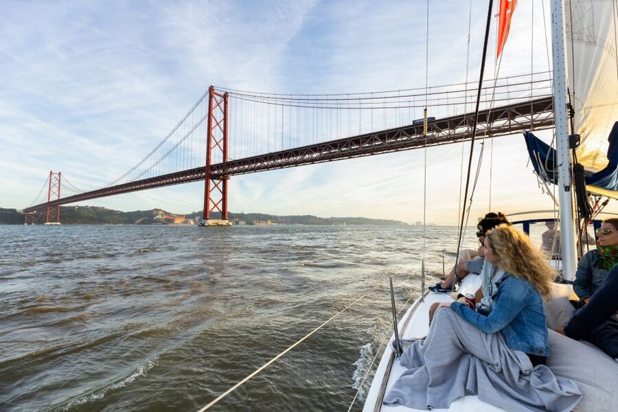 Lisbon: Sailing Tour on the Tagus River - Meeting the boat at Doca do Bom Sucesso