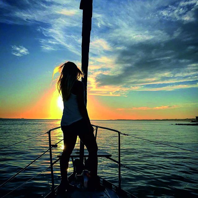Lisbon: Sunset Sailing Cruise with Wine - The welcome drink and onboard atmosphere