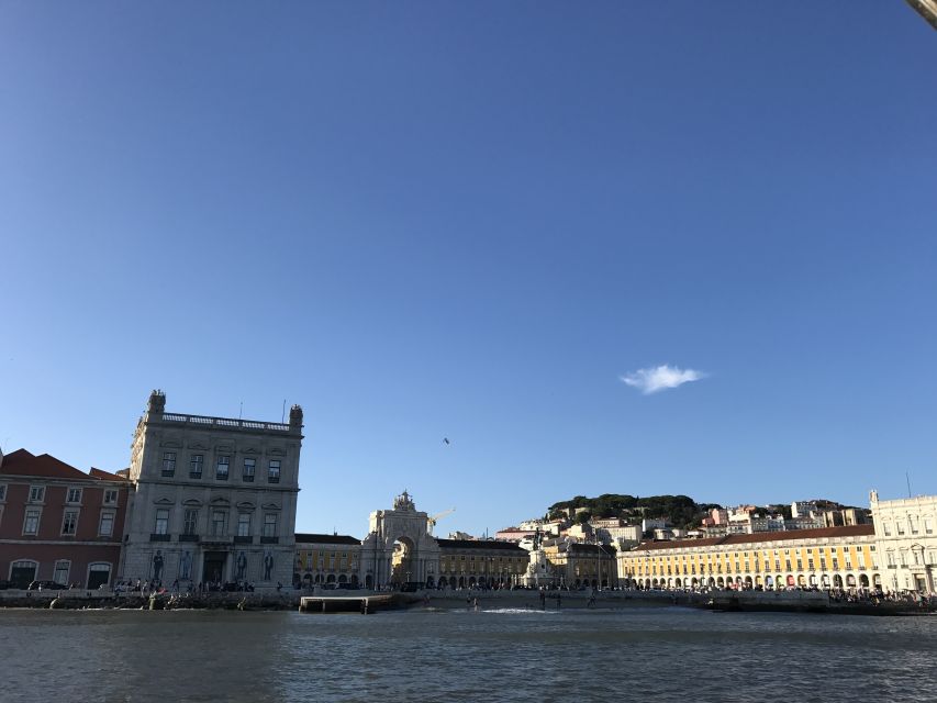 Lisbon Sunset Sailing – Small Group (max 10) Wine & History - Is $29 a good value for two hours?