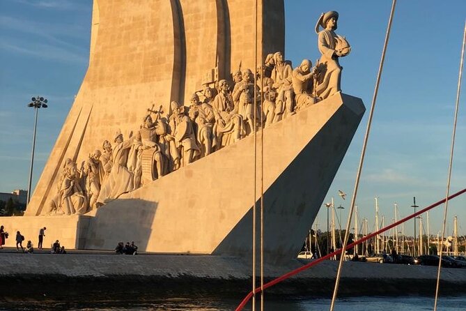 Lisbon: Sunset Sailing with Portuguese Wine and History - Sailing west toward Belém