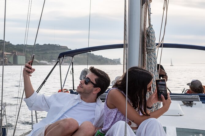 Lisbon: Sunset Tagus River Sailing Tour with Drinks - Praça do Comércio from the Tagus