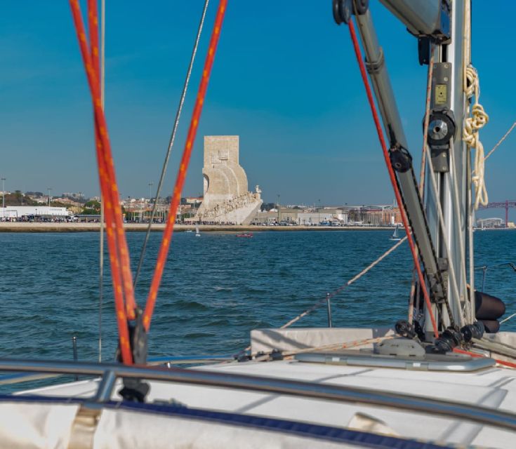 Lisbon: Tagus River Sailboat Tour - Drinks, snacks, and the changing light