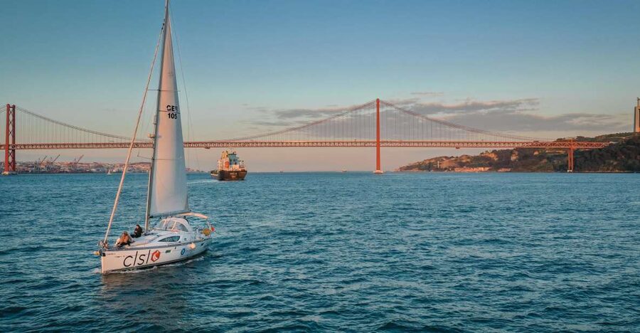 Lisbon: Tagus River Sailboat Tour - The crew makes the difference