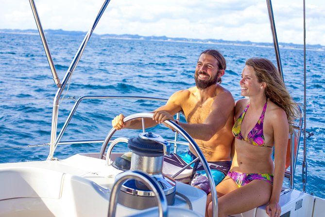 Los Cabos Luxury Sailing, Snorkel and Lunch Cruise - Food, drinks, and the value of the open bar