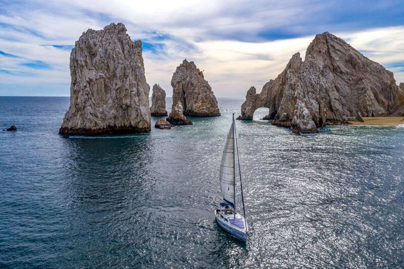 Los Cabos: Shared Sunset Sailing Cruise - What the small group changes