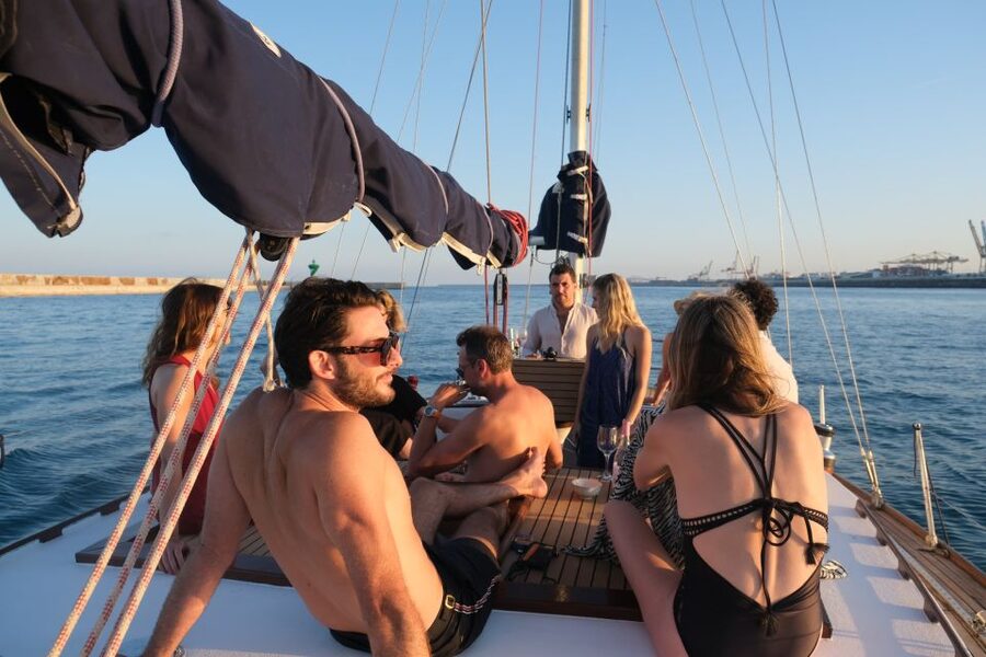 Luxury and exclusive sailing tour with private service - Practical details before you book