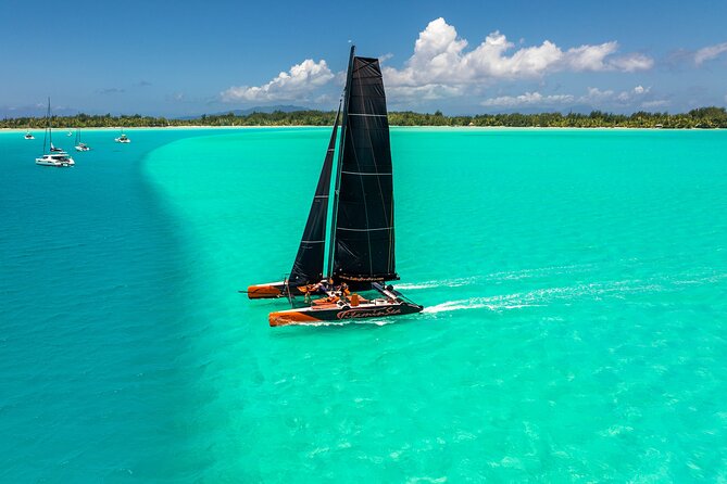 LUXURY Catamaran Bora Bora : Sailing, Snorkeling & Floating Bar - Why this four-hour catamaran trip works so well