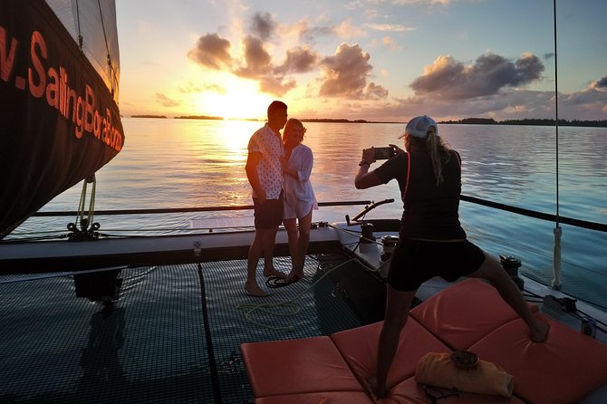 LUXURY Catamaran Bora Bora : The Sunset Escape - The sail around Bora Bora and Mount Otemanu