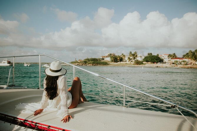Luxury Champagne and Lobster Sail to Boca Catalina - Tres Trapi and the search for sea turtles