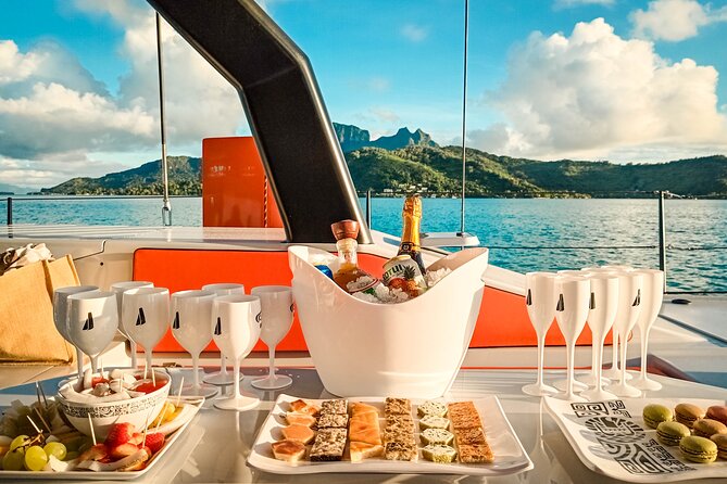 LUXURY PRIVATE Catamaran Bora Bora : The Sunset Escape - Leaving the Marina With Lagoon Views Ahead