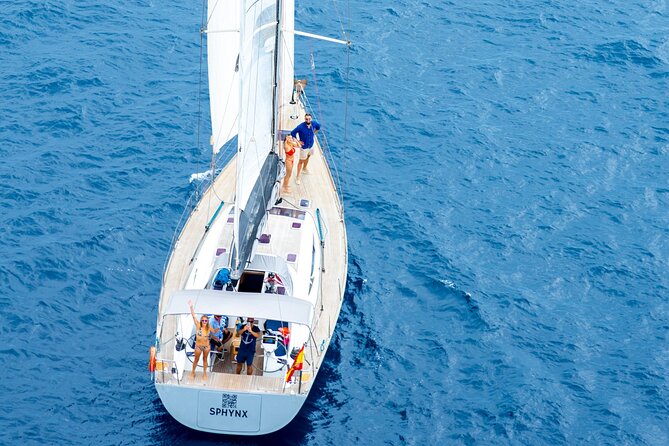 Luxury Private Yacht Sailing Tours in Barcelona - Sailing out from Marina Vela