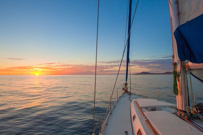 Luxury Sailboat Tour at Sunset in Los Cabos + Snacks + Premium Drinks - Who will enjoy this Cabo sunset cruise